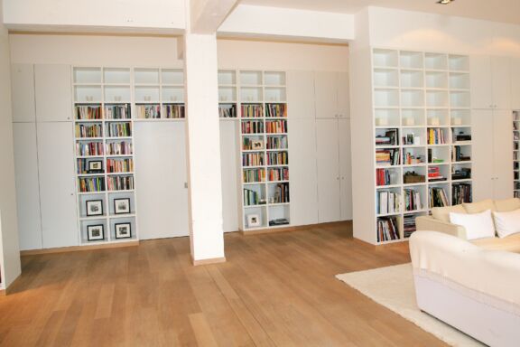 Huiskamer 2 Bibliotheek Boekenkast Jpg